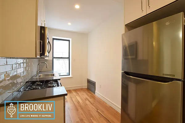 Rented by null | media 15