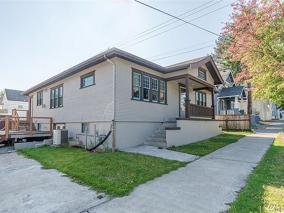 2nd image of 910 Earnest S Brazill St