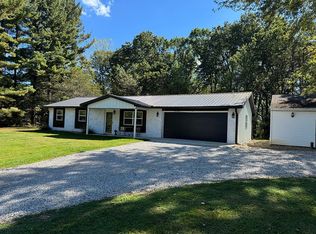 25717 Rockview Rd, Rockbridge, OH 43149