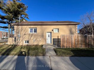 1753 Lawrence Ave W, Toronto, ON M6L 1C9