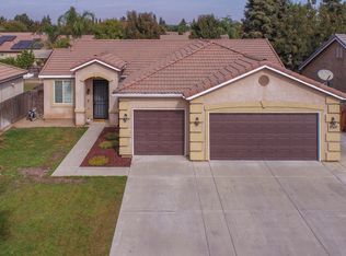 6310 W Clinton Ct, Visalia, CA