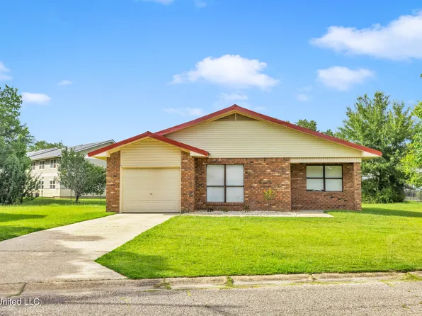 2309 Cottonwood Dr, Gulfport, MS 39503
