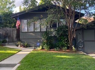 171 E Montecito Ave, Sierra Madre, CA 91024