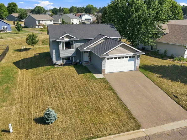 1381 Pheasant Run, New Richmond, WI 54017
