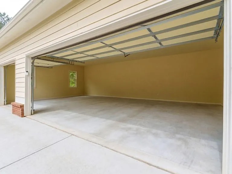 214 Chandler Walk — Photo 60