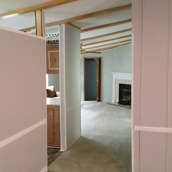1st image of 156 Jane Dr
