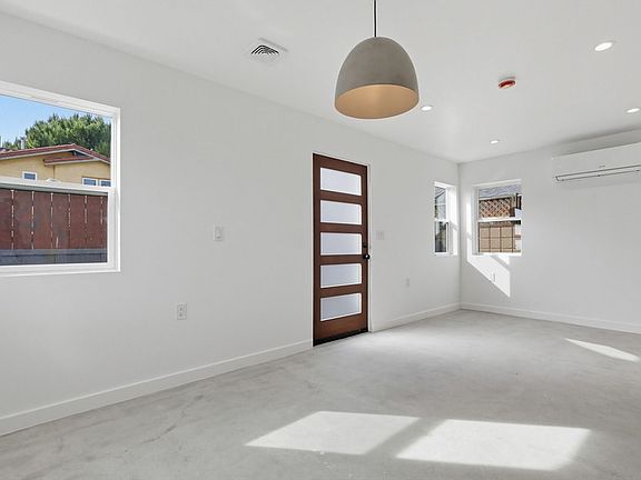 5th image of 3348 Atwater Ave #7