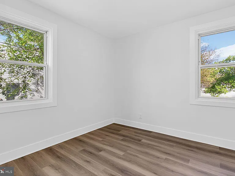 3303 Fairview Rd — Photo 9