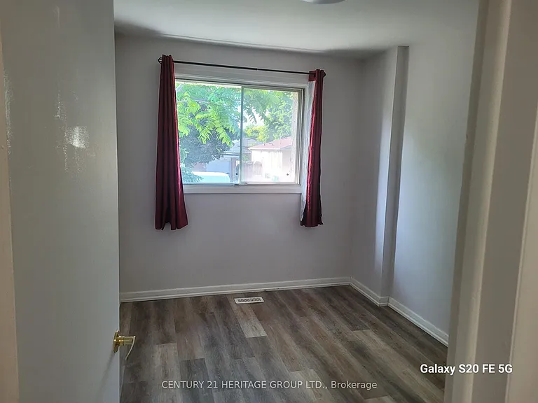 408 Osiris Dr — Photo 10