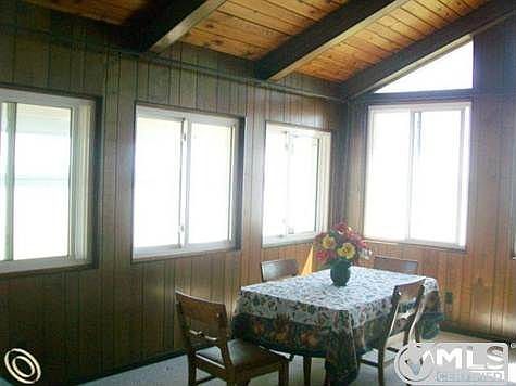 Great Room 2.jpg