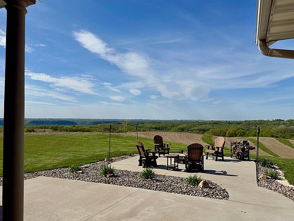 2nd image of 62608 Ducharme Ridge Rd