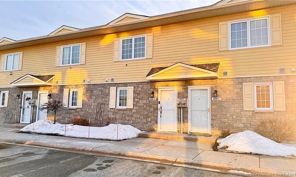 1st image of 500 Riverside Dr #2