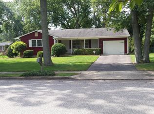 864 Brookside Dr, Toms River, NJ