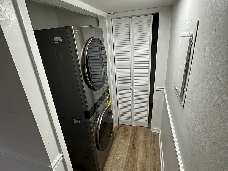 In-Unit Laundry