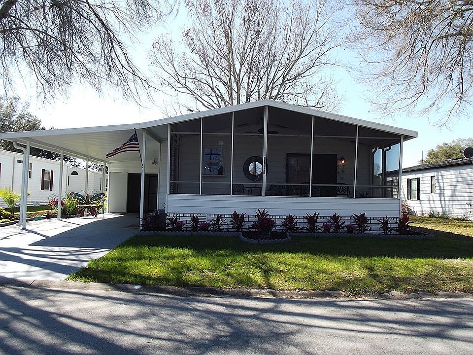 1st image of 16479 Avenida Del Lago