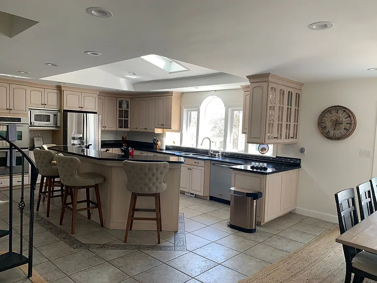 2820 Balltown Rd — Photo 6