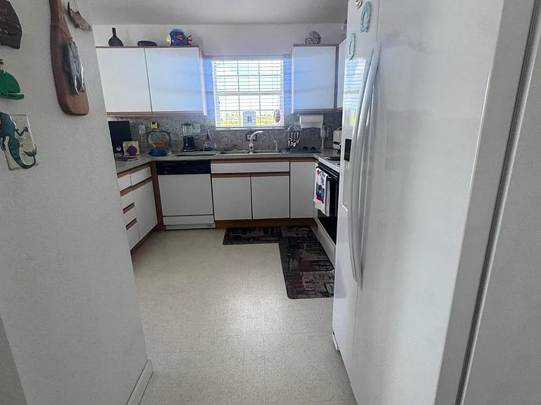 108 Seagull Ln — Photo 14