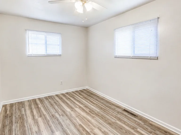 2818 Marshalltown Dr — Photo 4