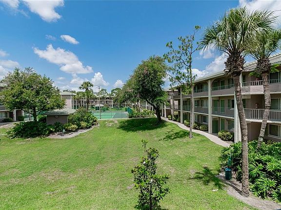 2nd image of 139 OYSTER BAY CIRCLE #200