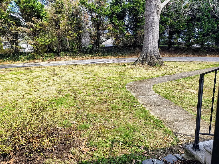 143 Tabernacle Rd — Photo 2