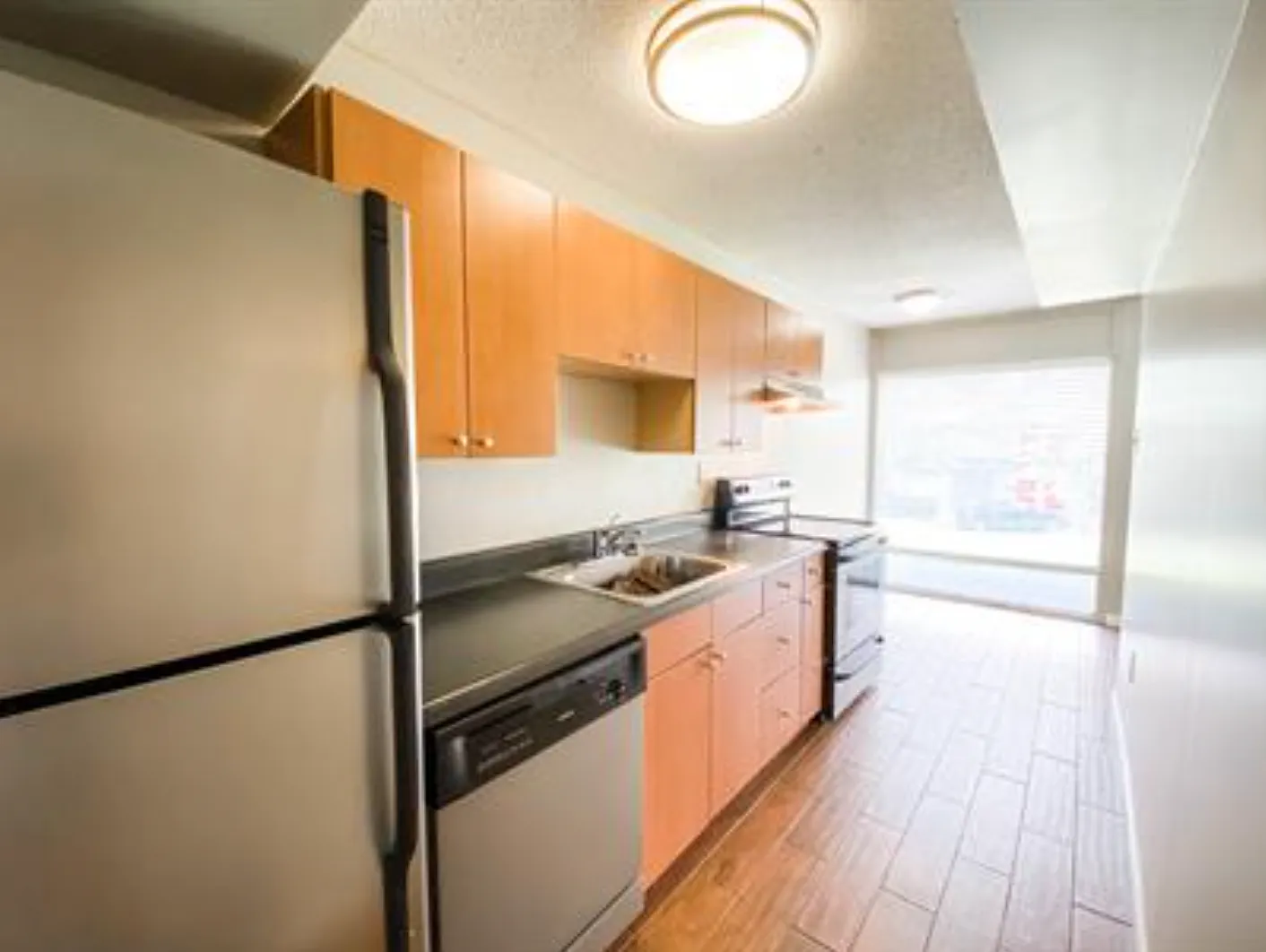 2990 Rhodes Cir S — Photo 4