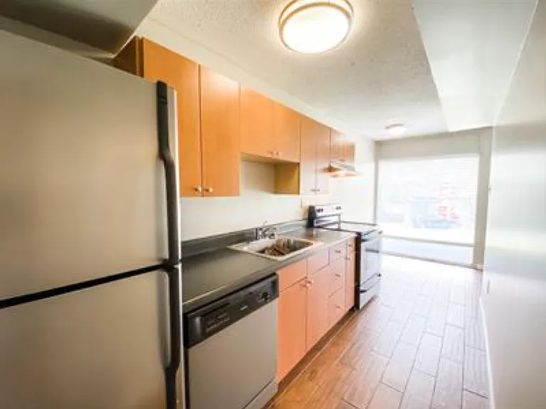 2990 Rhodes Cir S — Photo 15