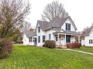 700 Winona St SE, Chatfield, MN 55923