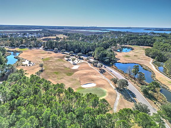 4th image of 1951 Palmetto Isle Dr