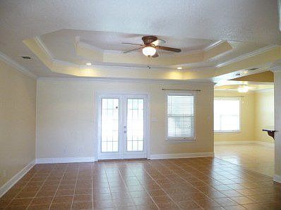 2nd image of 3831 Thoreau Dr