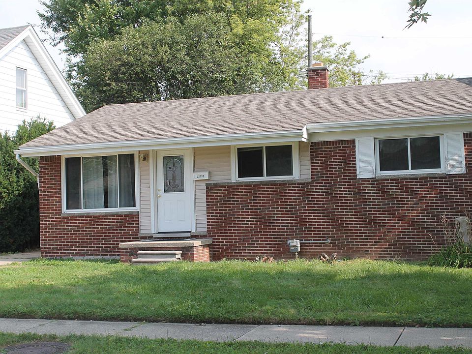 1st image of 22709 Avon St