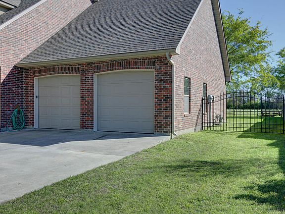 4th image of 206 Jehnna Dave Dr