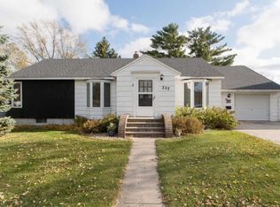 337 4th Ave SW, Perham, MN 56573