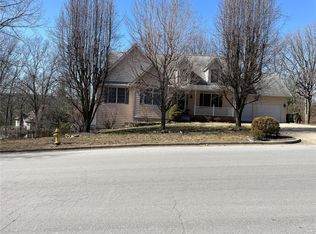 610 Newcastle Dr, Rolla, MO 65401