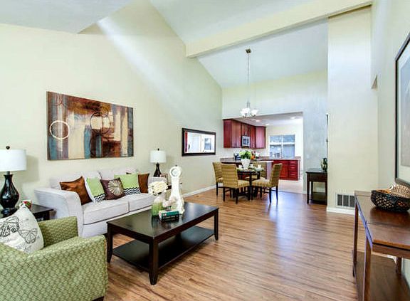2nd image of 22734 Majestic Oak Way