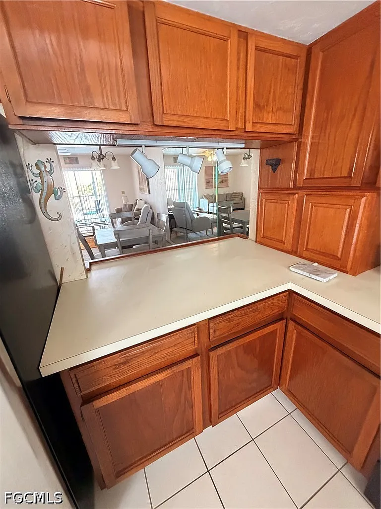 2 bed, 2.5 bath, 1214 sqft, $2,000 — Photo 4
