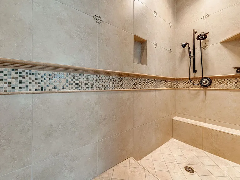 5035 Tesoro Way — Photo 4
