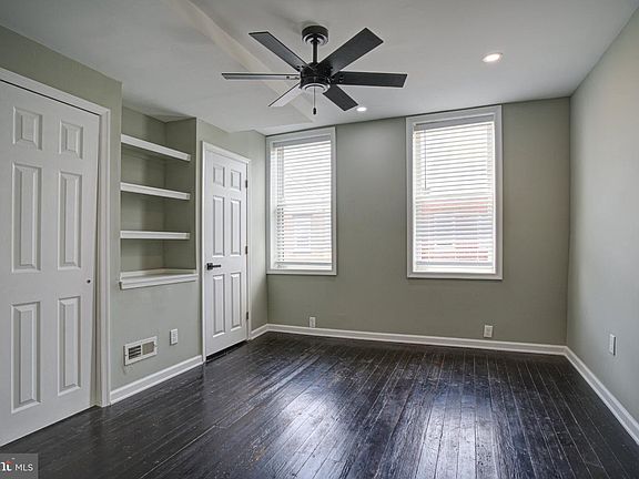 5th image of 2331 E Hazzard St