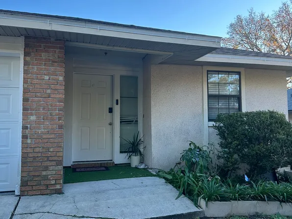 7344 Colony Cove Ln, Jacksonville, FL 32277