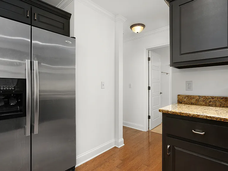 3384 Lark Ln — Photo 9