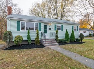 16 Brewster Rd, Randolph, MA 02368