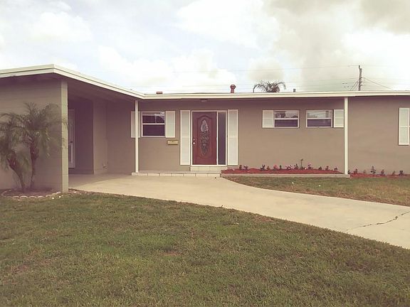 3rd image of 2862 SE Morningside Blvd