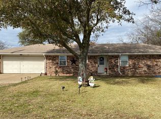 950 Fm 2965, Wills Point, TX 75169