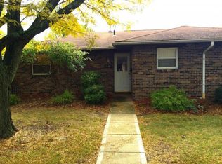 1286 Woodbrook Ln, Columbus, OH 43223