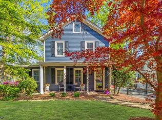 79 W Main St, Mendham, NJ 07945