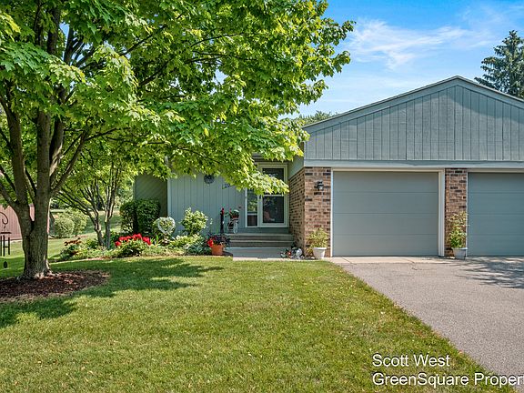 2nd image of 2093 Cranbrook Dr NE #36