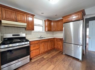 398 Rose Ave FLOOR 1, Jersey City, NJ 07305