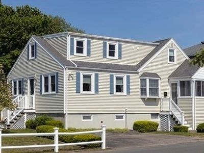 84 Newport Rd, Hull, MA, 02045