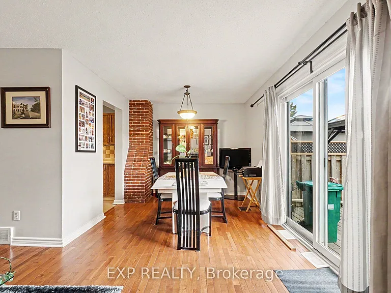 6461 Colony Sq — Photo 5