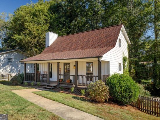 4135 Fawn Ln SE, Smyrna, GA 30082