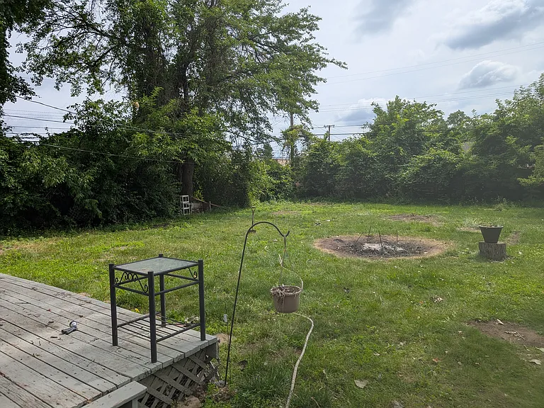 2054 N Berry St — Photo 15